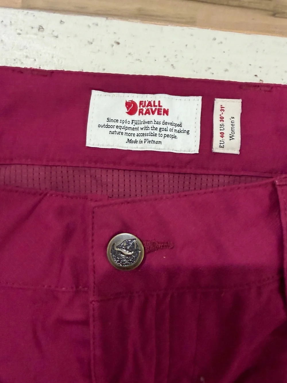 Fjallraven Women's Chinos in Magenta