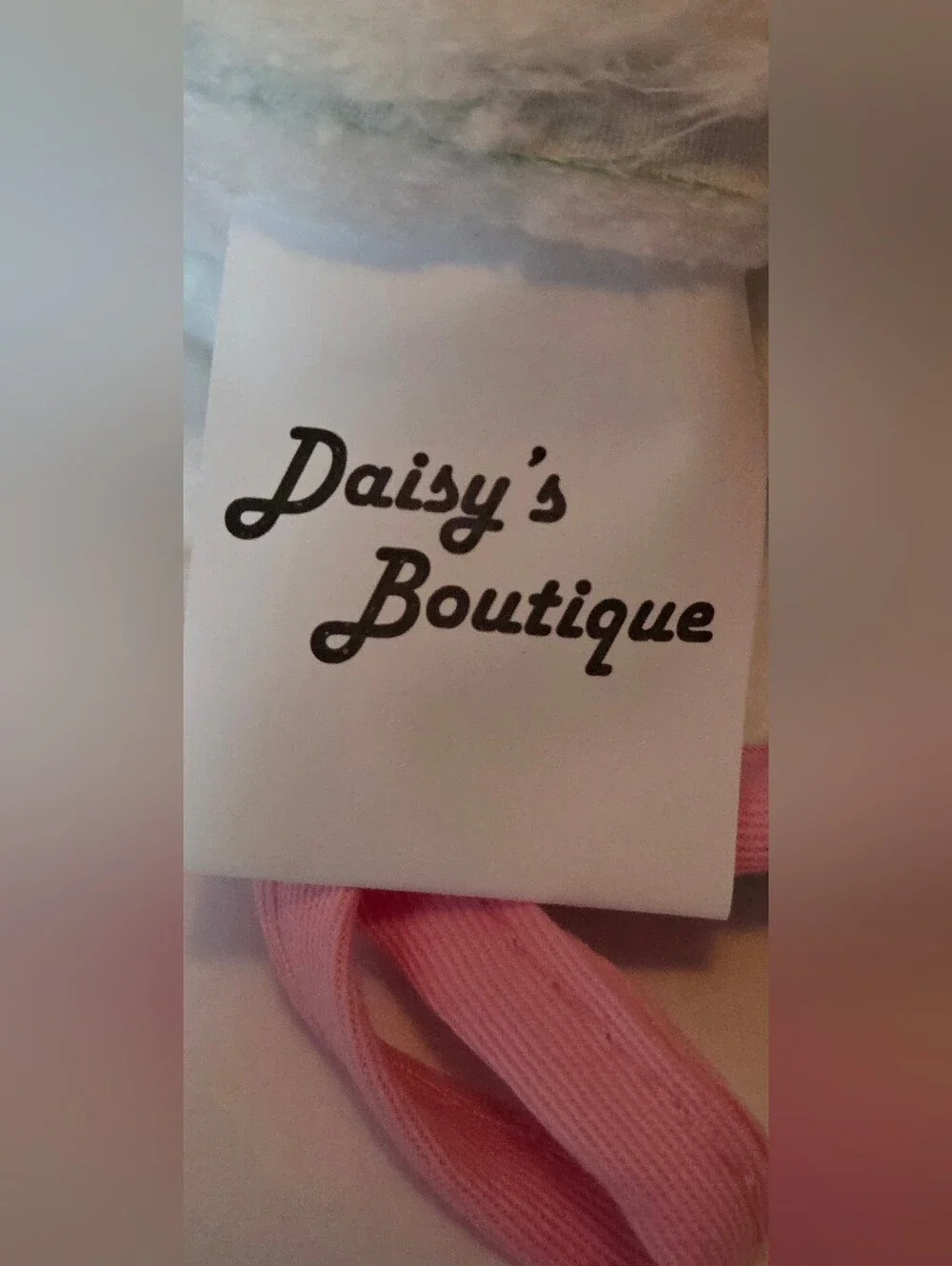 Daisys Boutique retro print