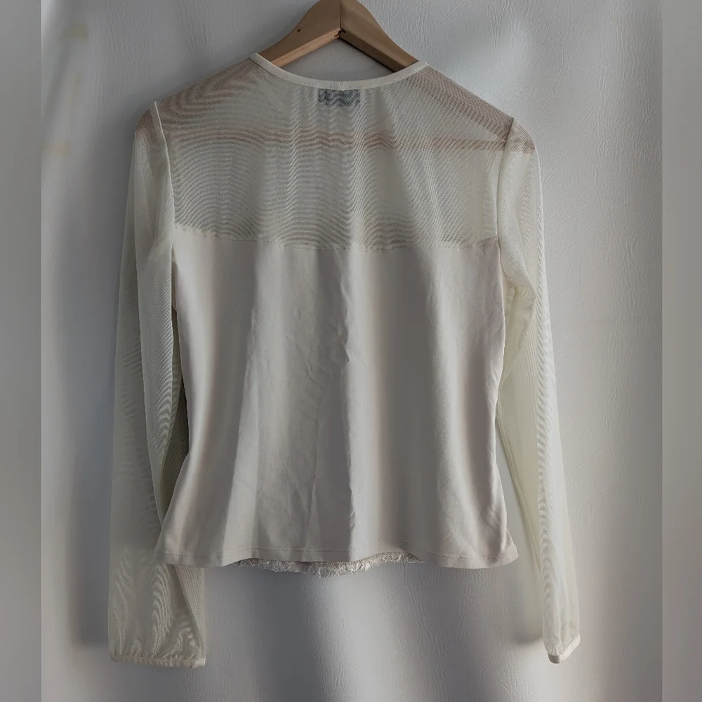 Flora Nikrooz Cream Lace Stretch Top Sheer Long Sleeves - L