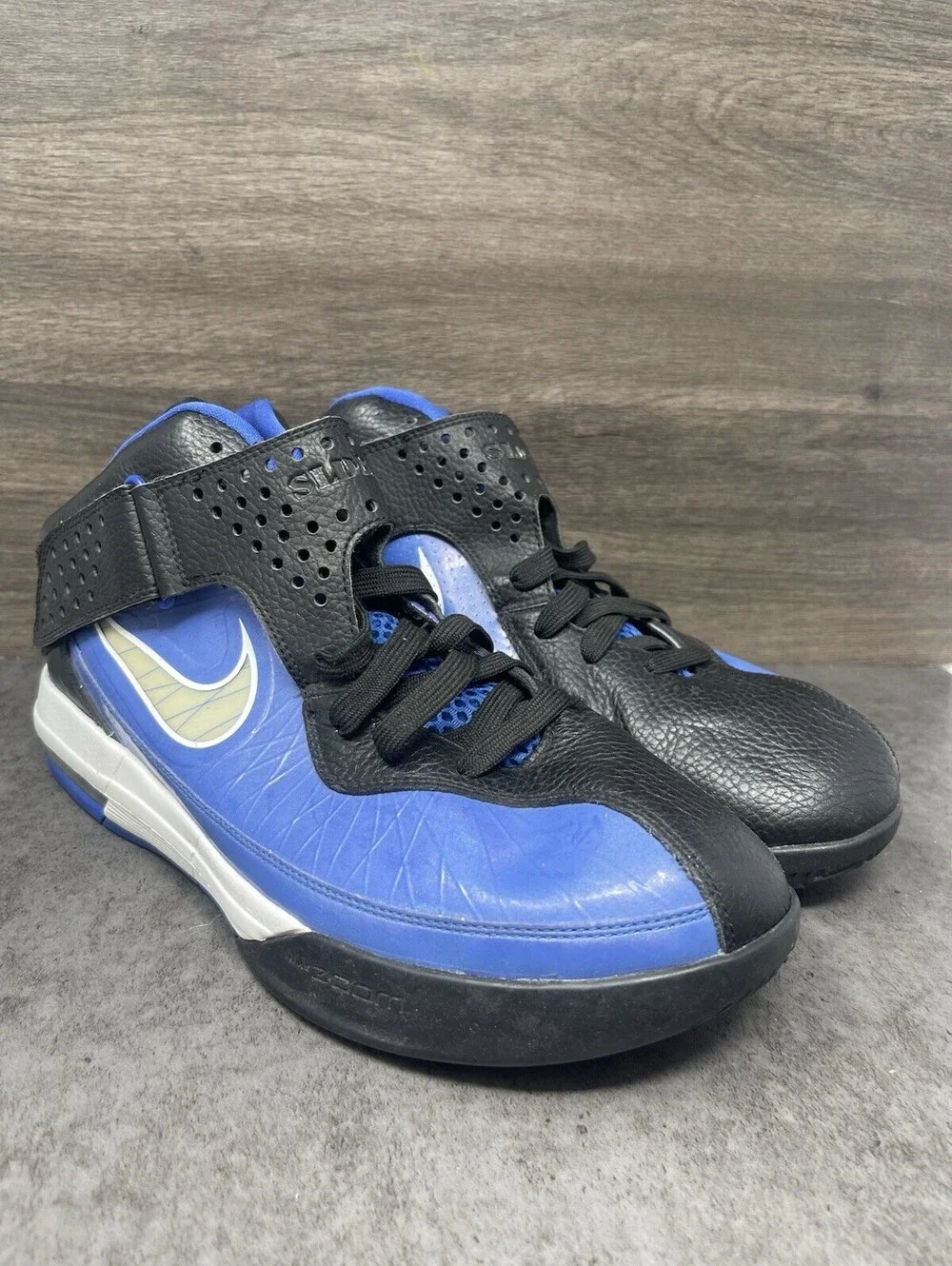 Nike shoes sku
