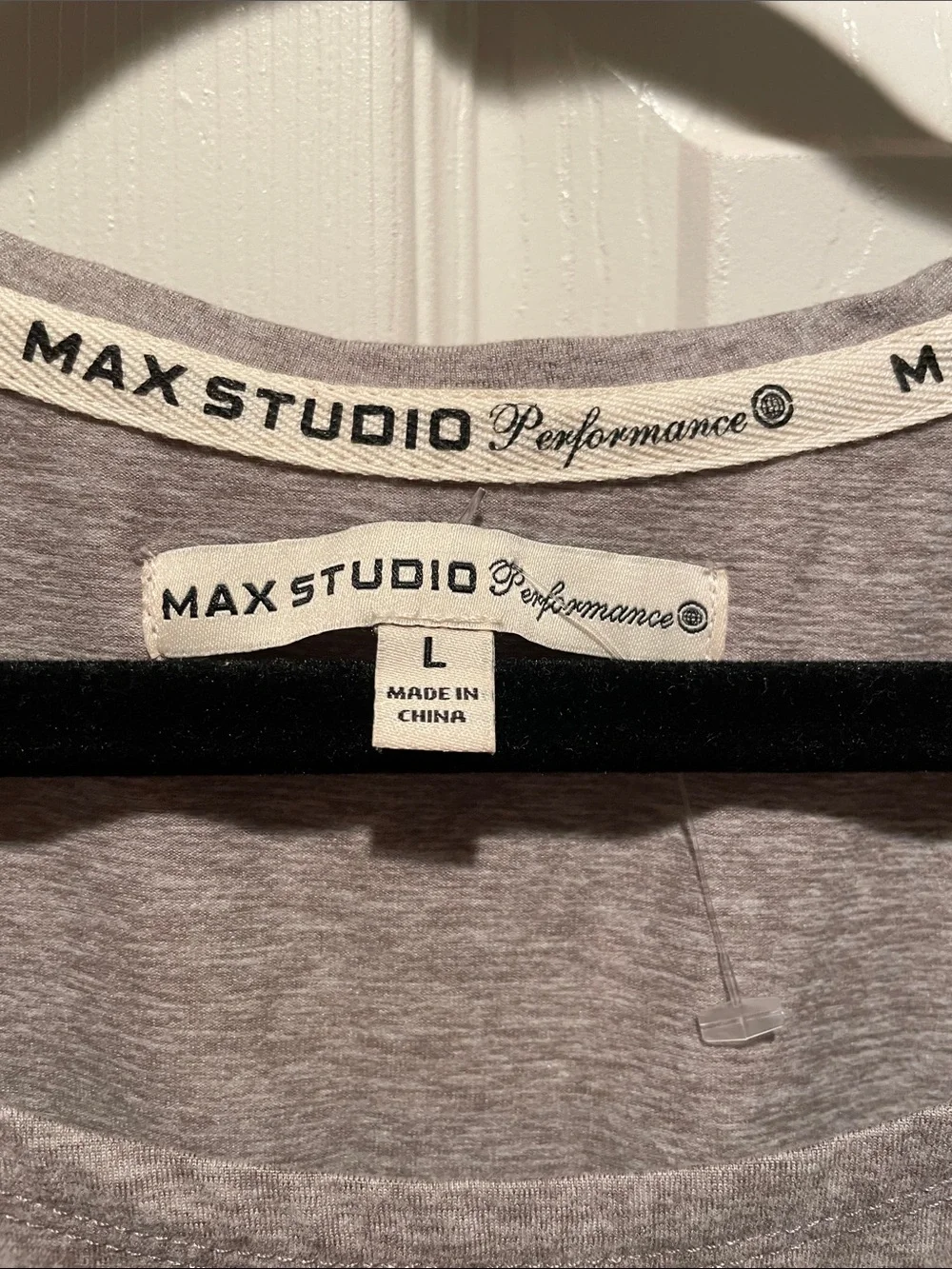 Max Studio tank clay tie
