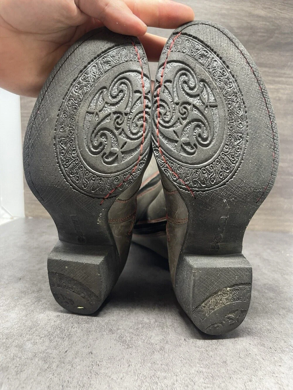 N/A born boots