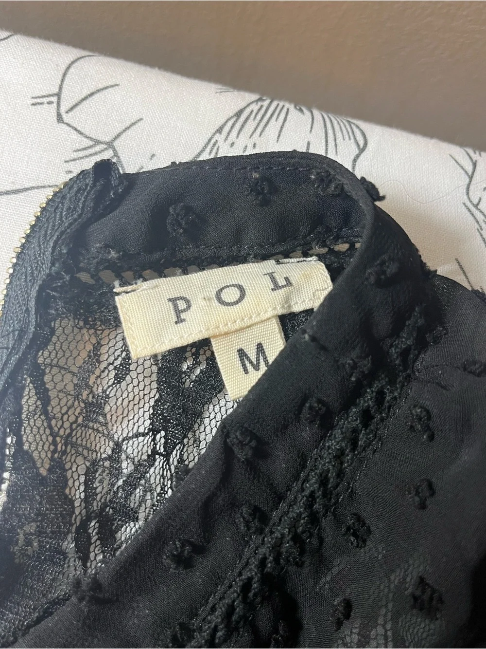 POL scalloped intricate day