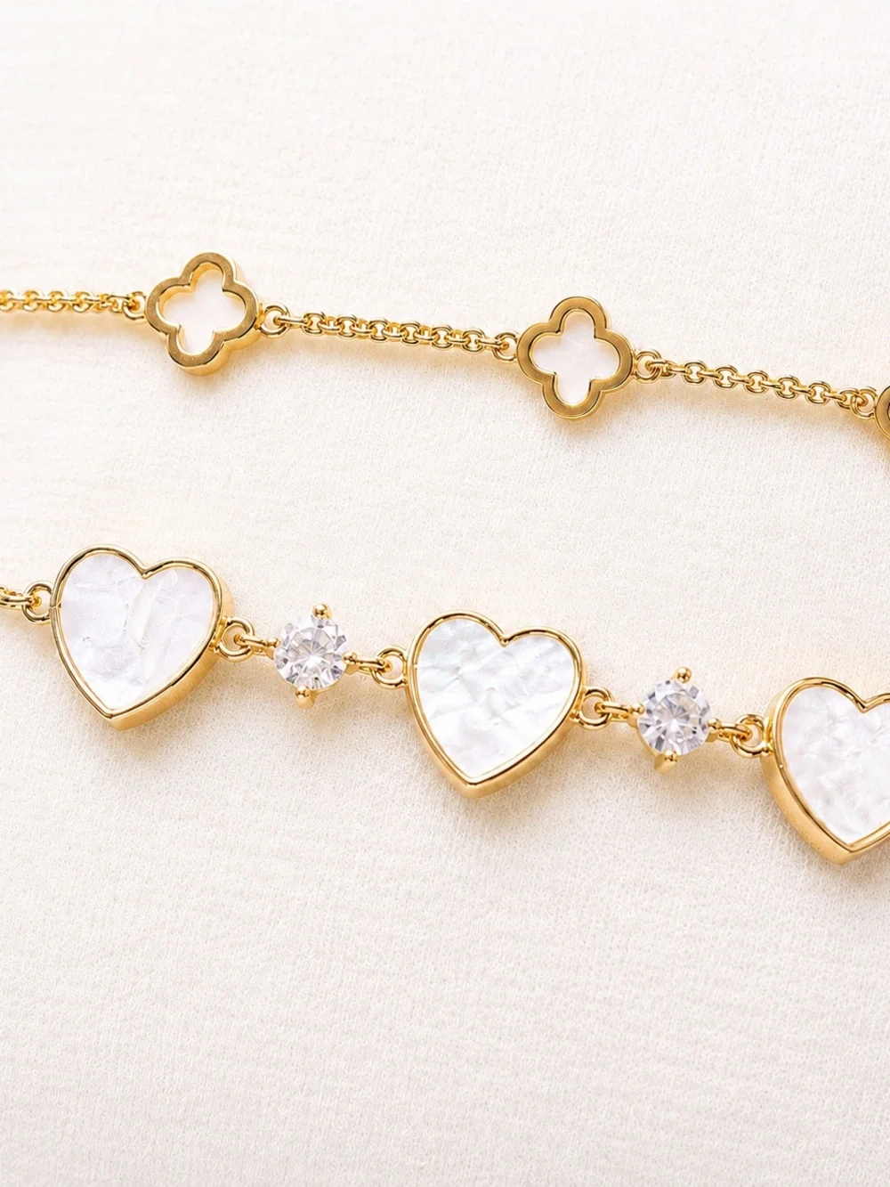 EyeCandy Armcandy Luxe Set of 2 Gold Adjustable Bracelet Duo Hearts & Clover NWT