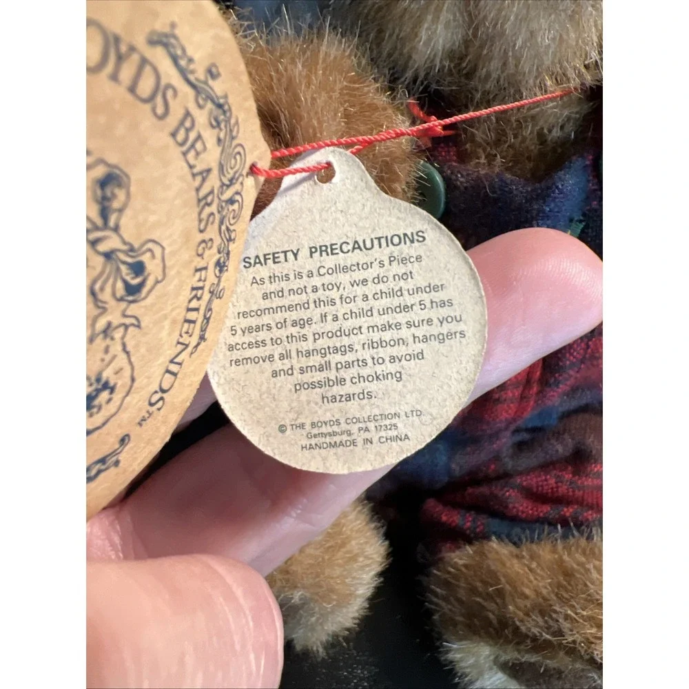 Boyds Bears classified smoke eyes