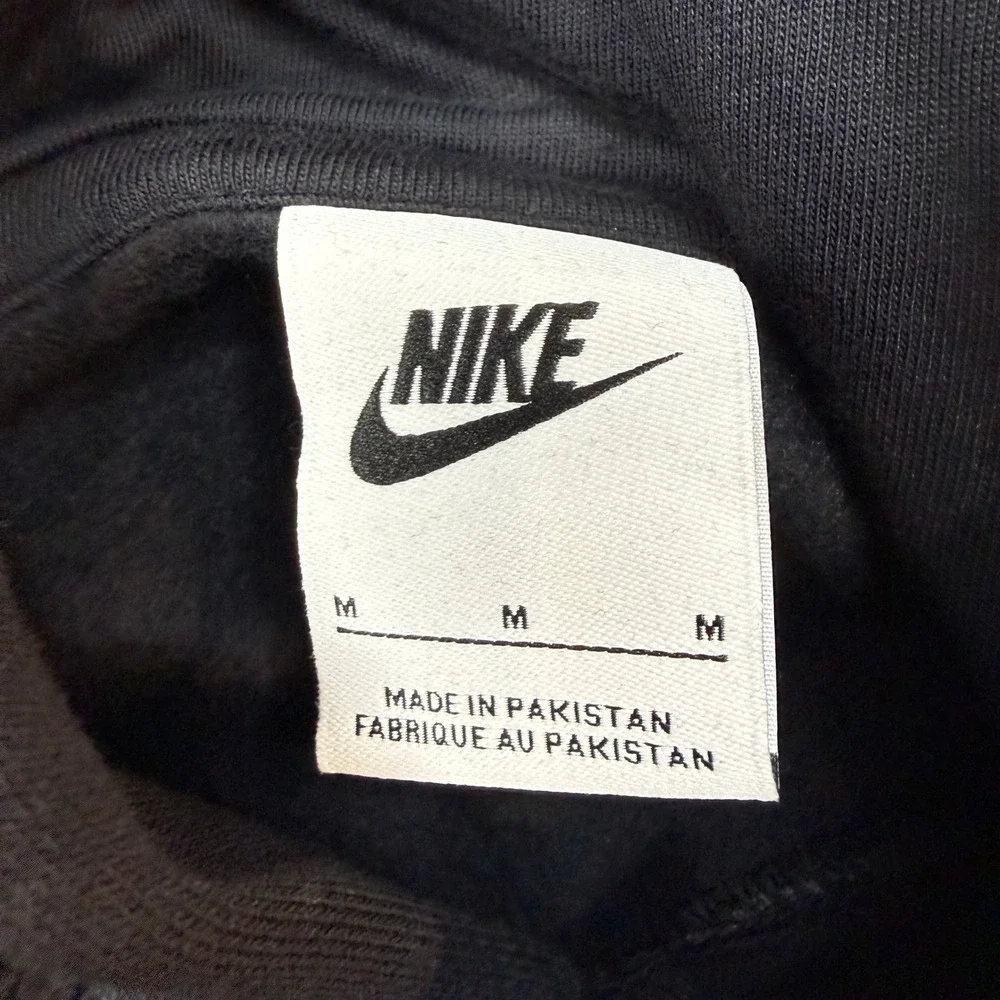 Nike bv2654 010