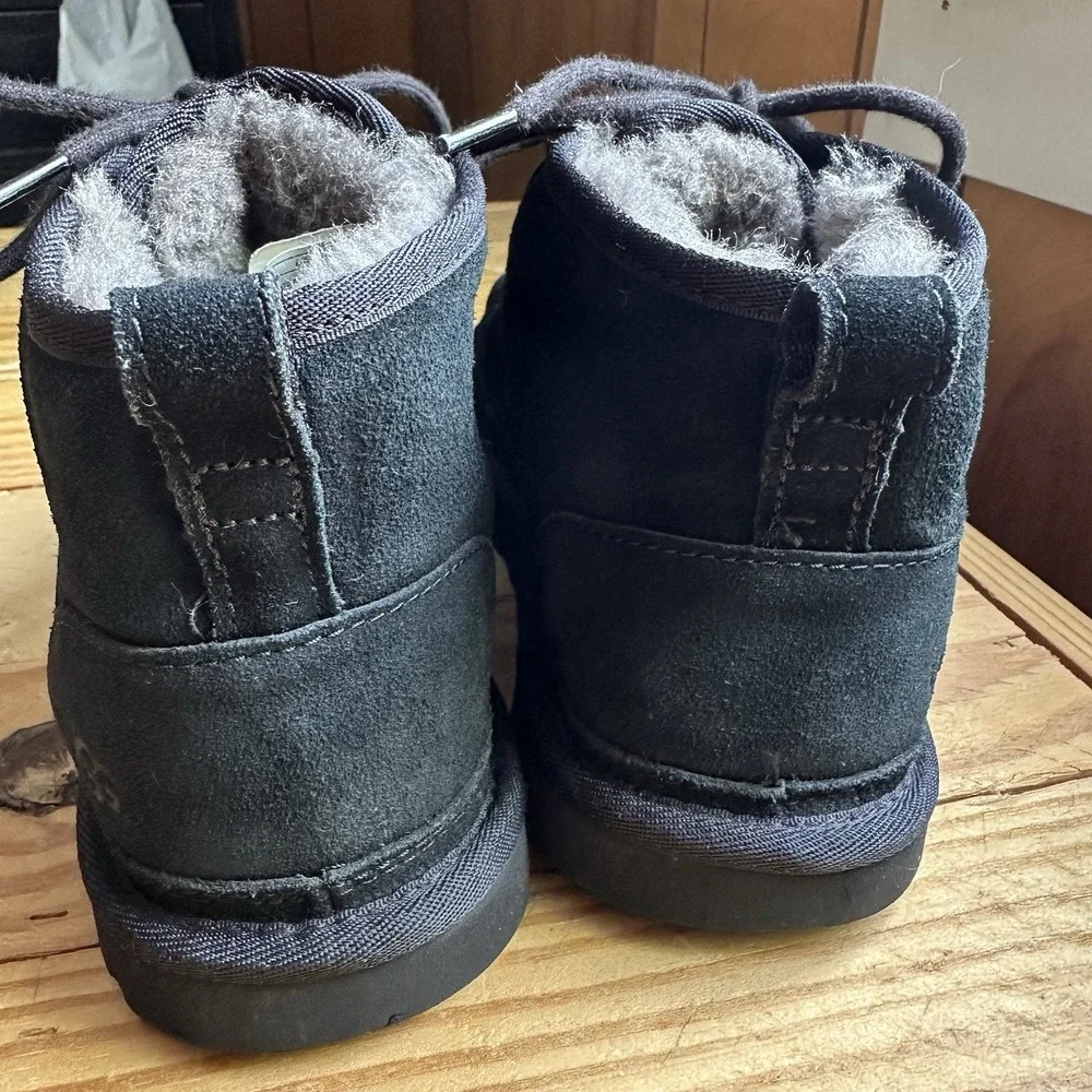 UGG used