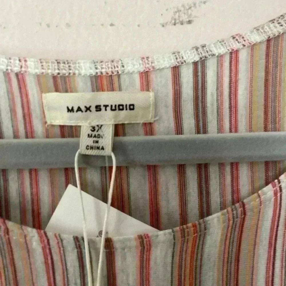 Max Studio nwt max