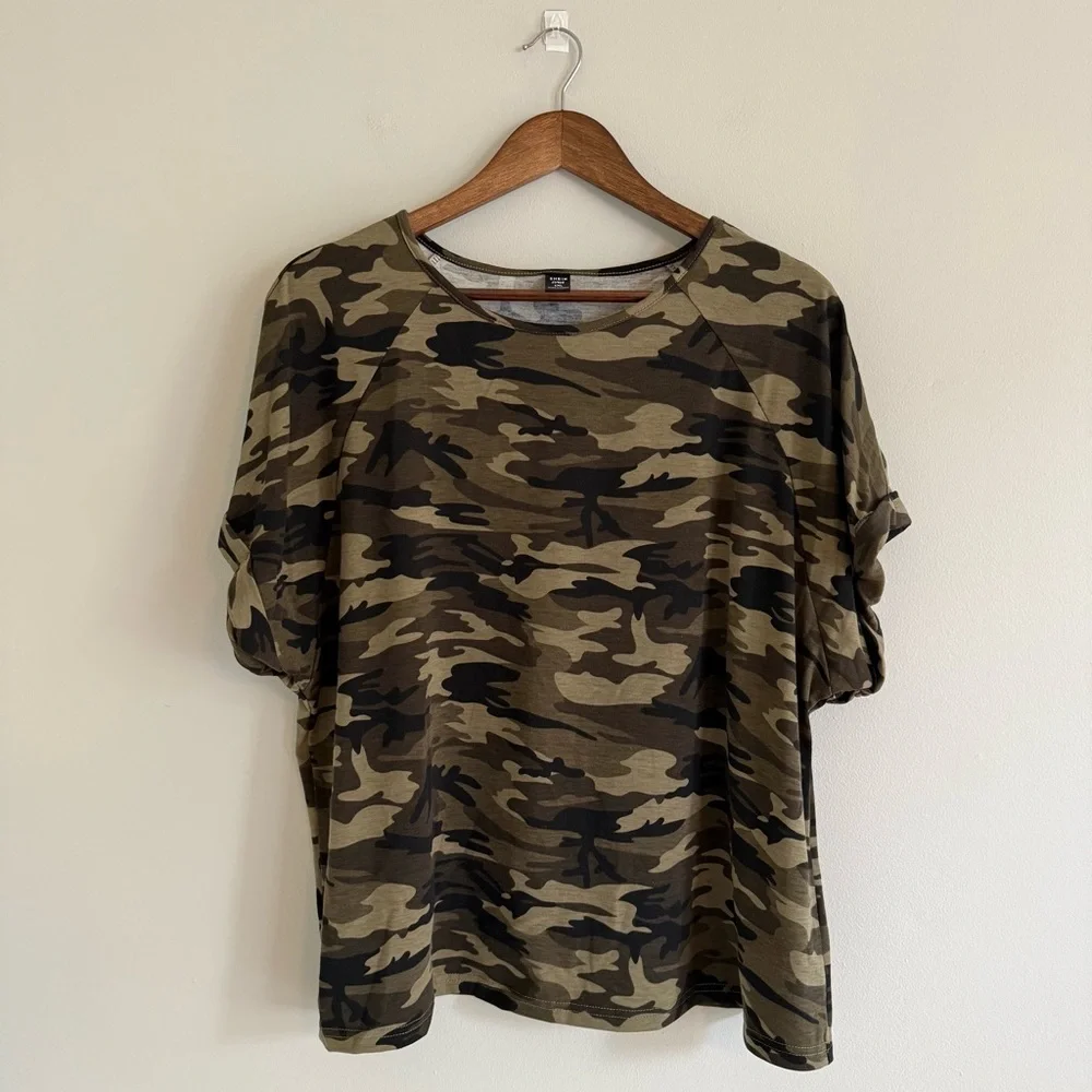 SHEIN stylish camouflage
