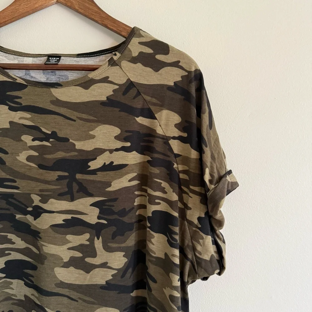 SHEIN stylish camouflage