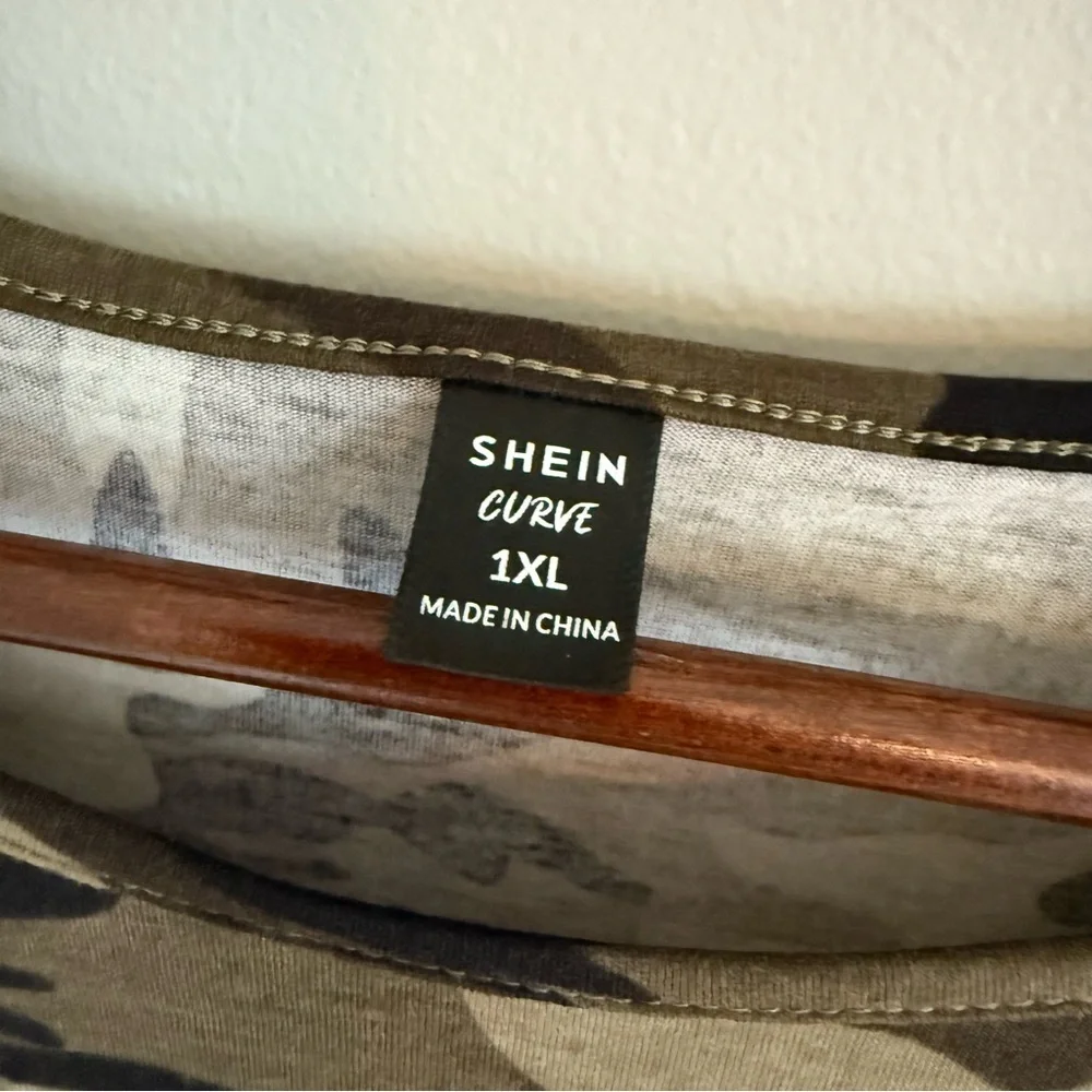 SHEIN stylish camouflage