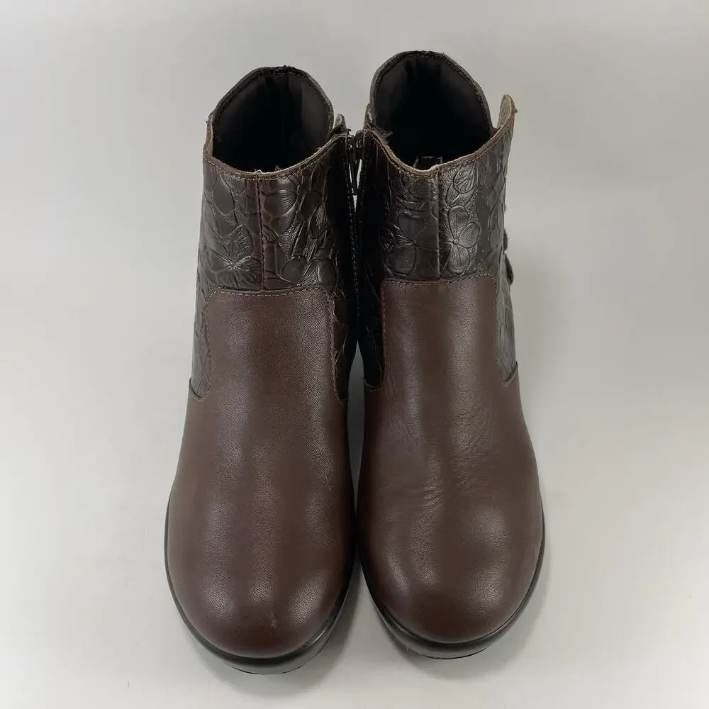 Alegria boots floral