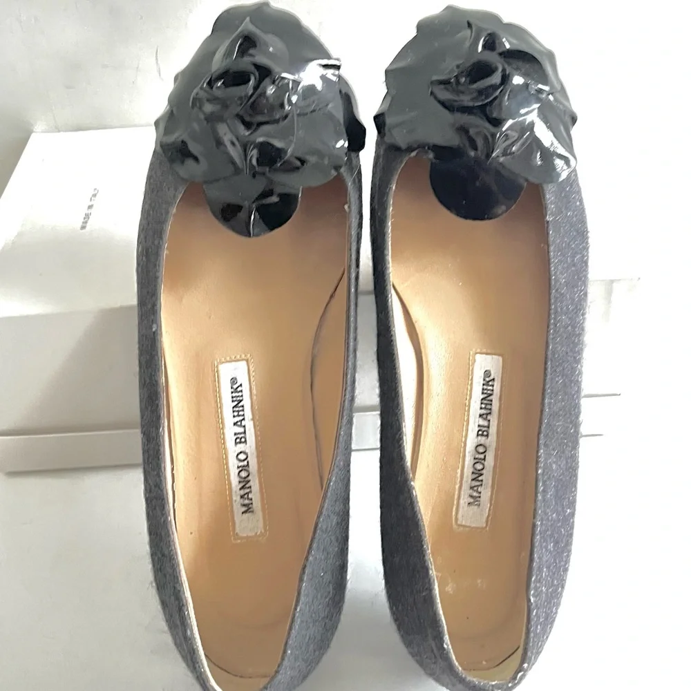Manolo Blahnik great some toe