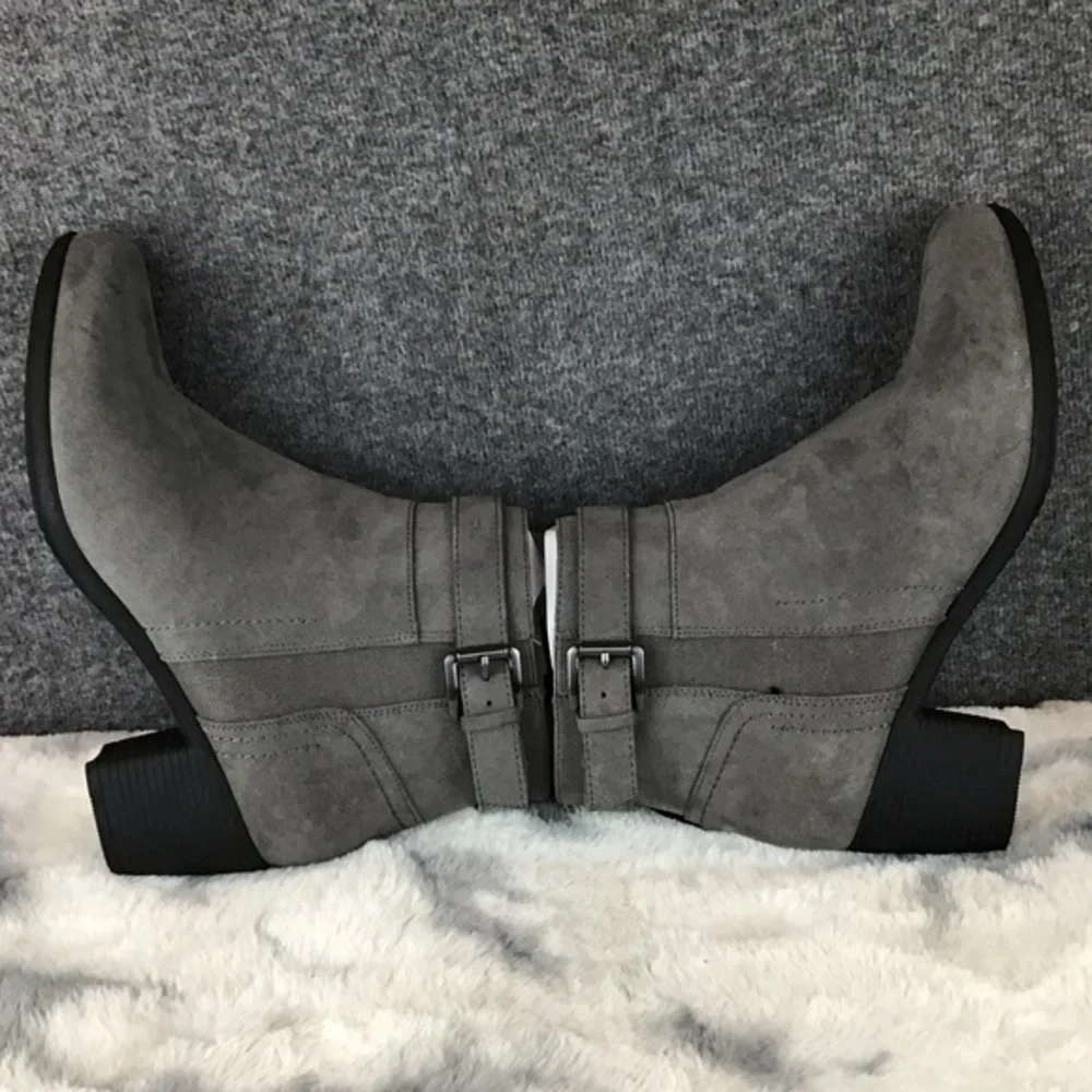 Croft and Barrow Ortholite Gray Comfort Ankle Boots Size‎ 10M NWT