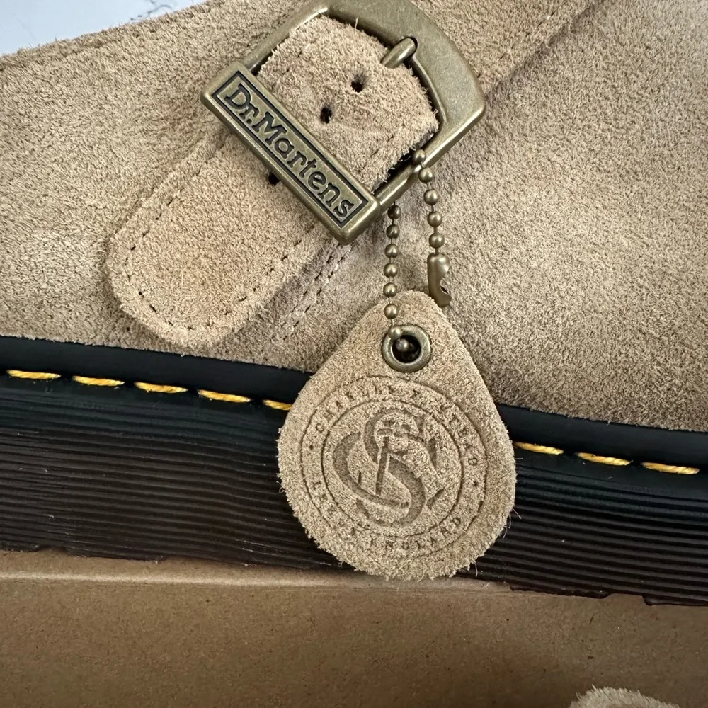 Dr. Martens new authentic
