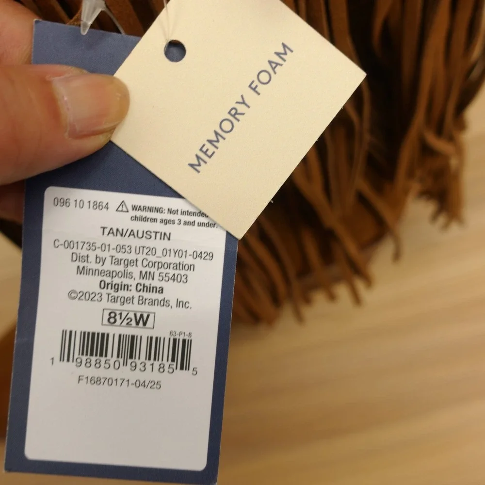 Universal Thread rank brand