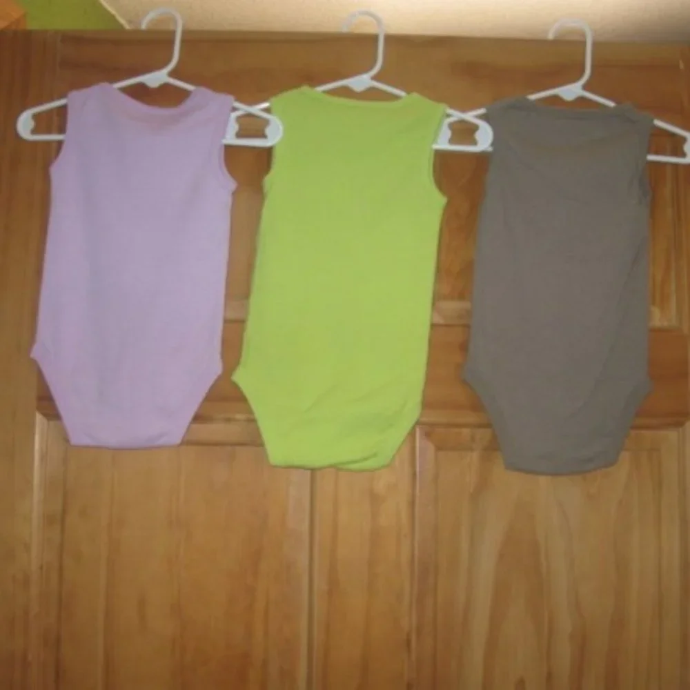 5/$30 Girls Carter's Tank Style Bodysuit Bundle