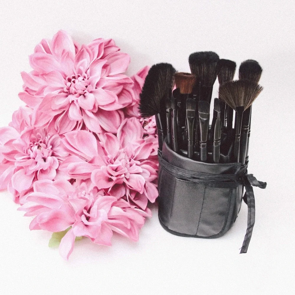 Black Face Eye Lip Make-Up Brushes Set