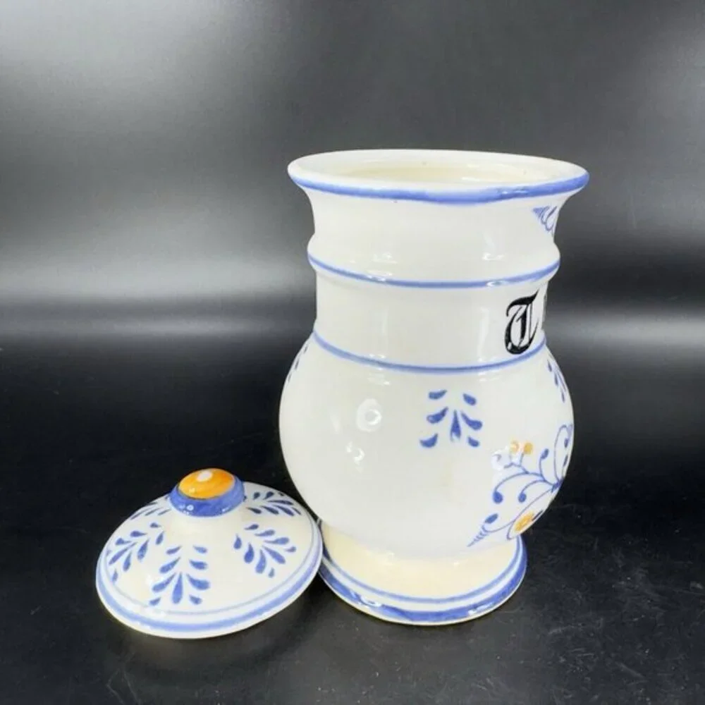 Royal Sealy vintage royal