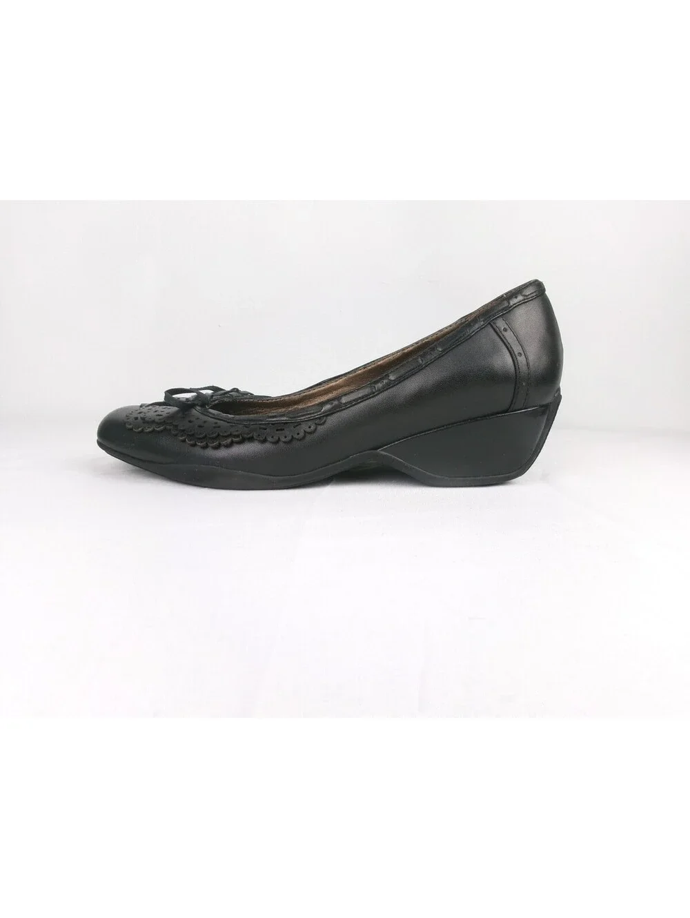 Reaction Kenneth Cole kenneth cole