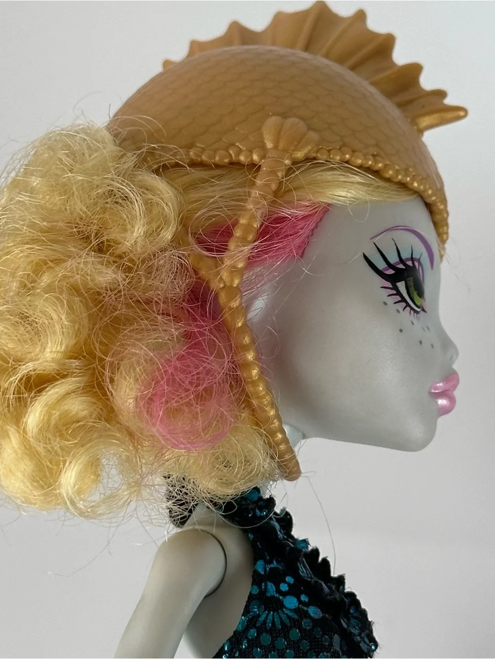 Monster High Wheel Love Lagoona Blue And Gil Webber Roller Skate Dolls