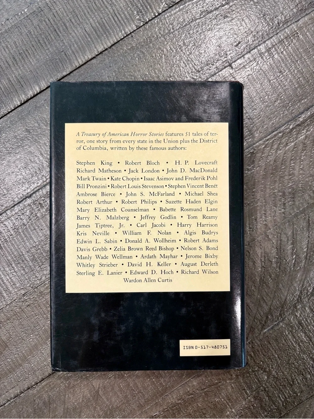 A Treasury of American Horror Stories Hardcover Book