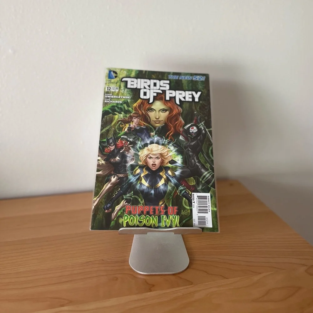 NEW Birds of Prey #12 (Oct 2012) Comic Book