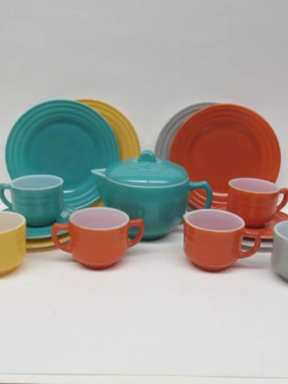Childs Dish Set this really