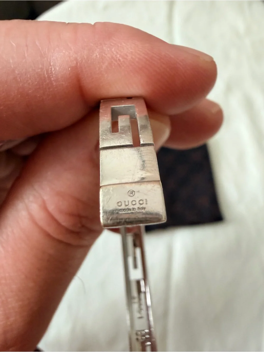 GUCCI White Gold/Diamond “G” logo bracelet