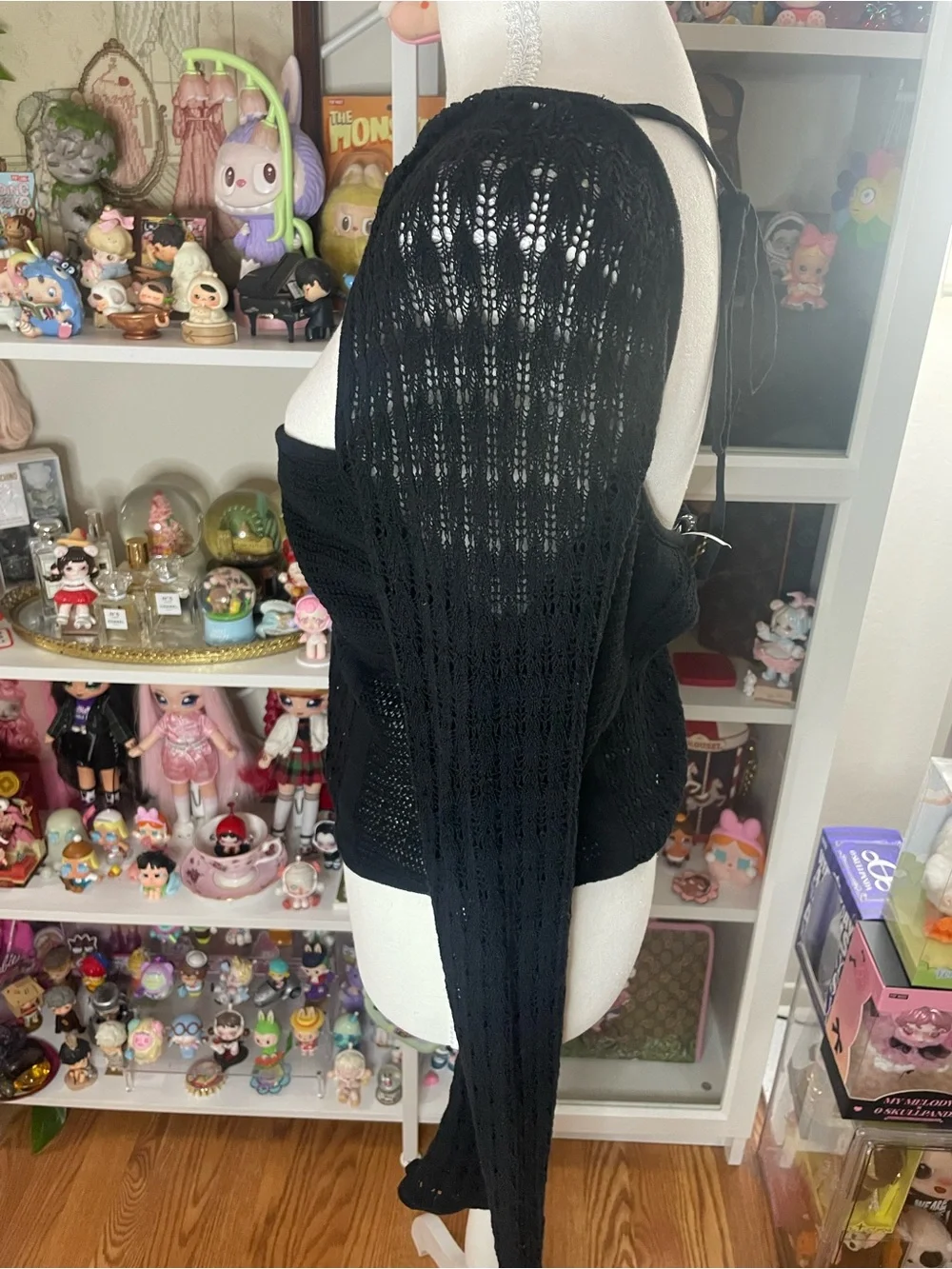 H&M Black Crochet Knit Tie-Back Long Sleeve Crop Top Size L