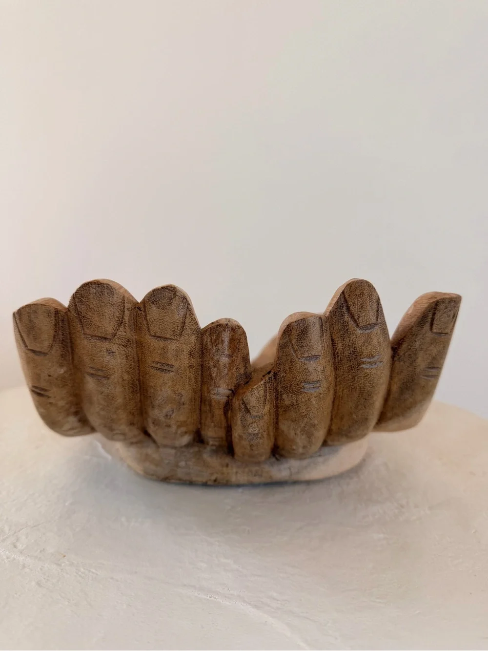 N/A carved suar