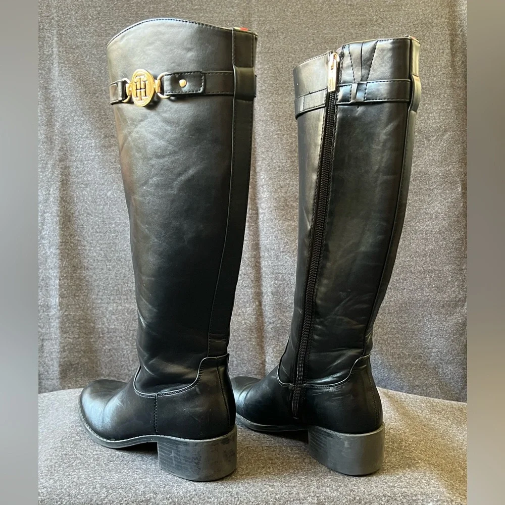 Tommy Hilfiger black side