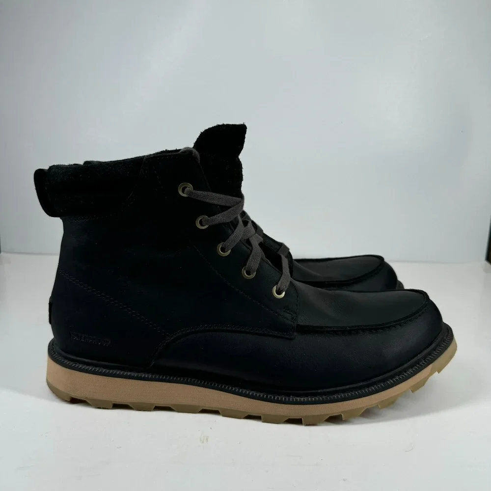 Sorel Madson II Moc Toe Men's 11 Coal Black Leather Waterproof Boots LM6057-010