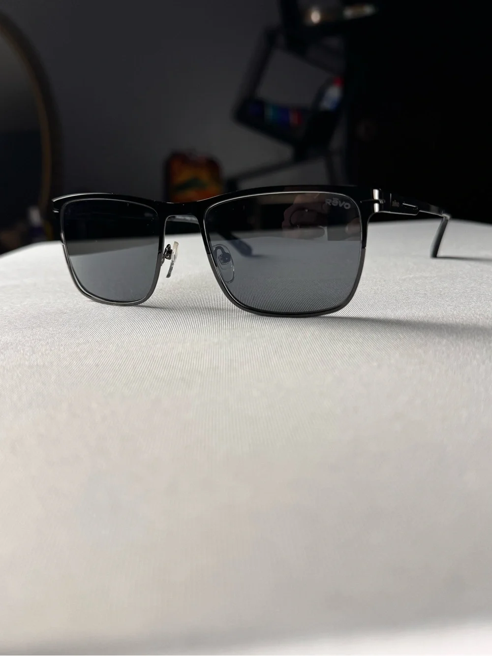 NEW! REVO Roman RE 1276 01 gy Polarized Wayfarer Black/Black Frame & Lens Sleek