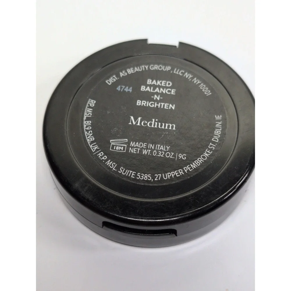 Laura Geller Balance N Brighten Color Correcting Foundation Medium 9 g / .32 oz