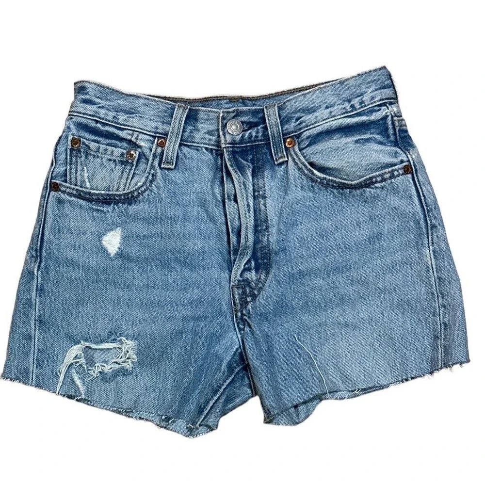 Levi’s 501 Cut Off Shorts Women’s Distressed Button‎ Fly Inseam 3 1/2  Sz 24 EUC