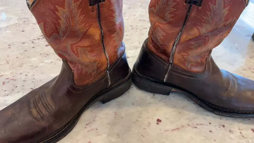 Ariat feature offer made