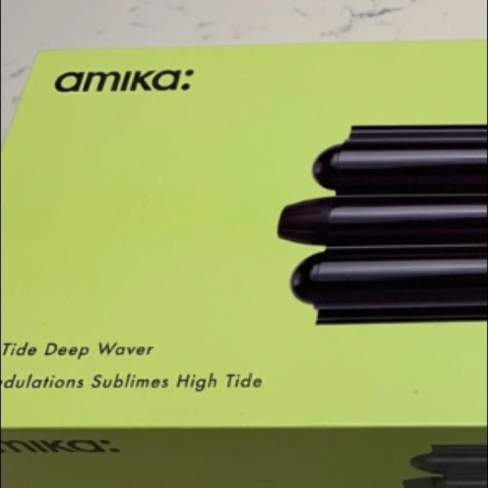 amika original comes box