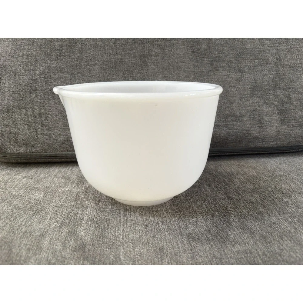 Vintage Glasbake Made For Sunbeam‎ #16,  20CJ Medium Milk Glass Mixing Bowl