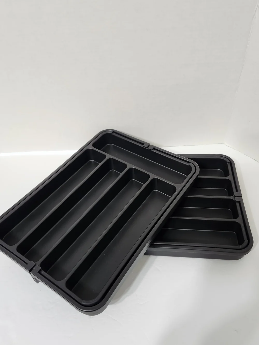 Aujen durable black