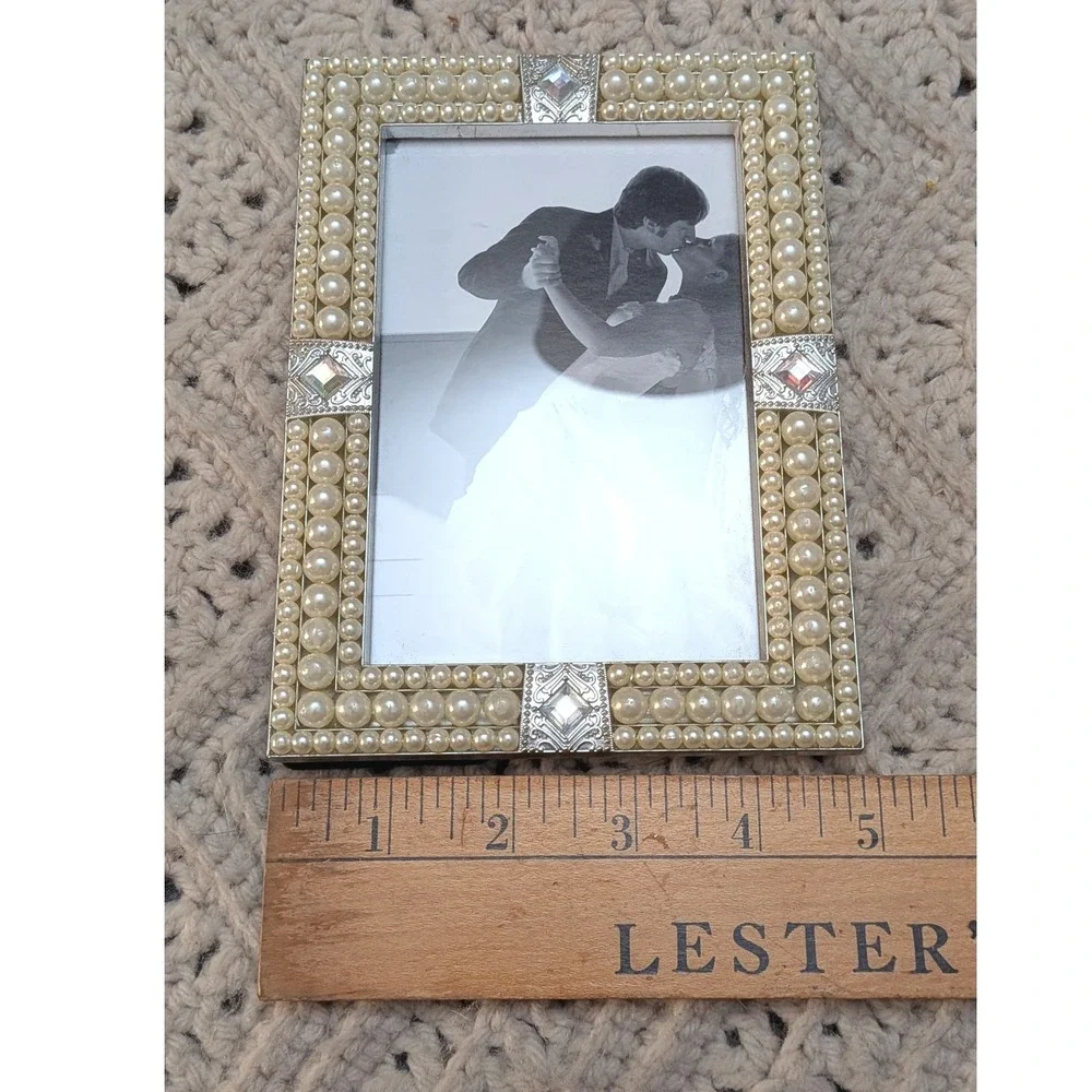 Unbranded elegant faux
