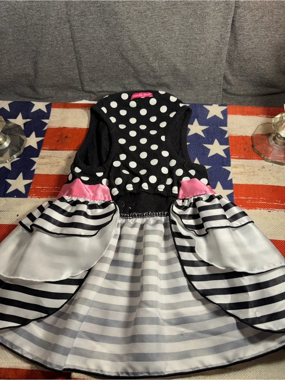 N/A charming black
