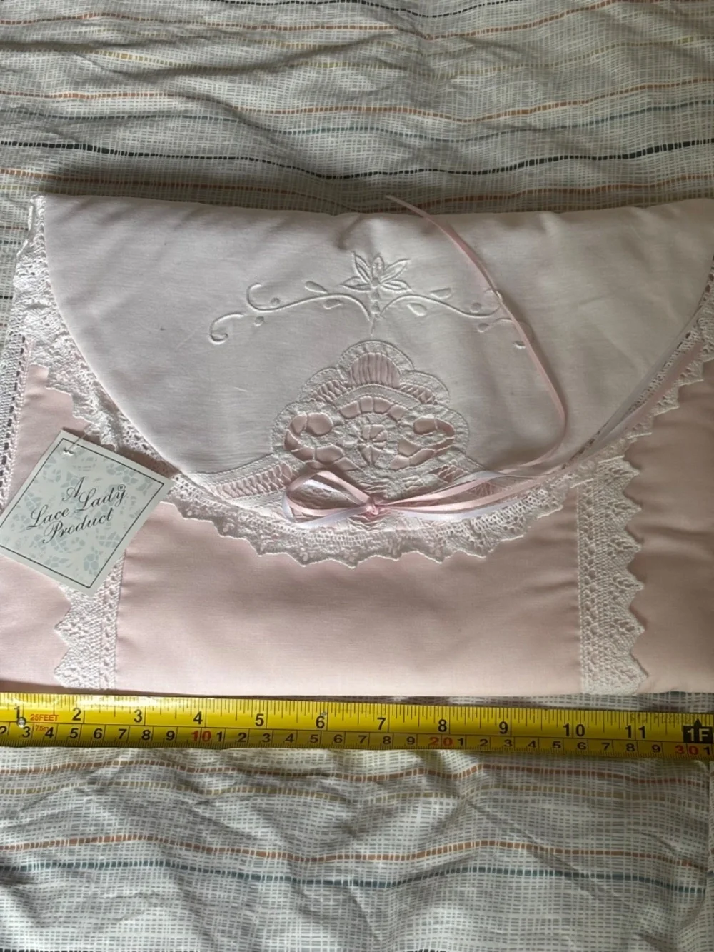 Lace Lady beautiful vintage
