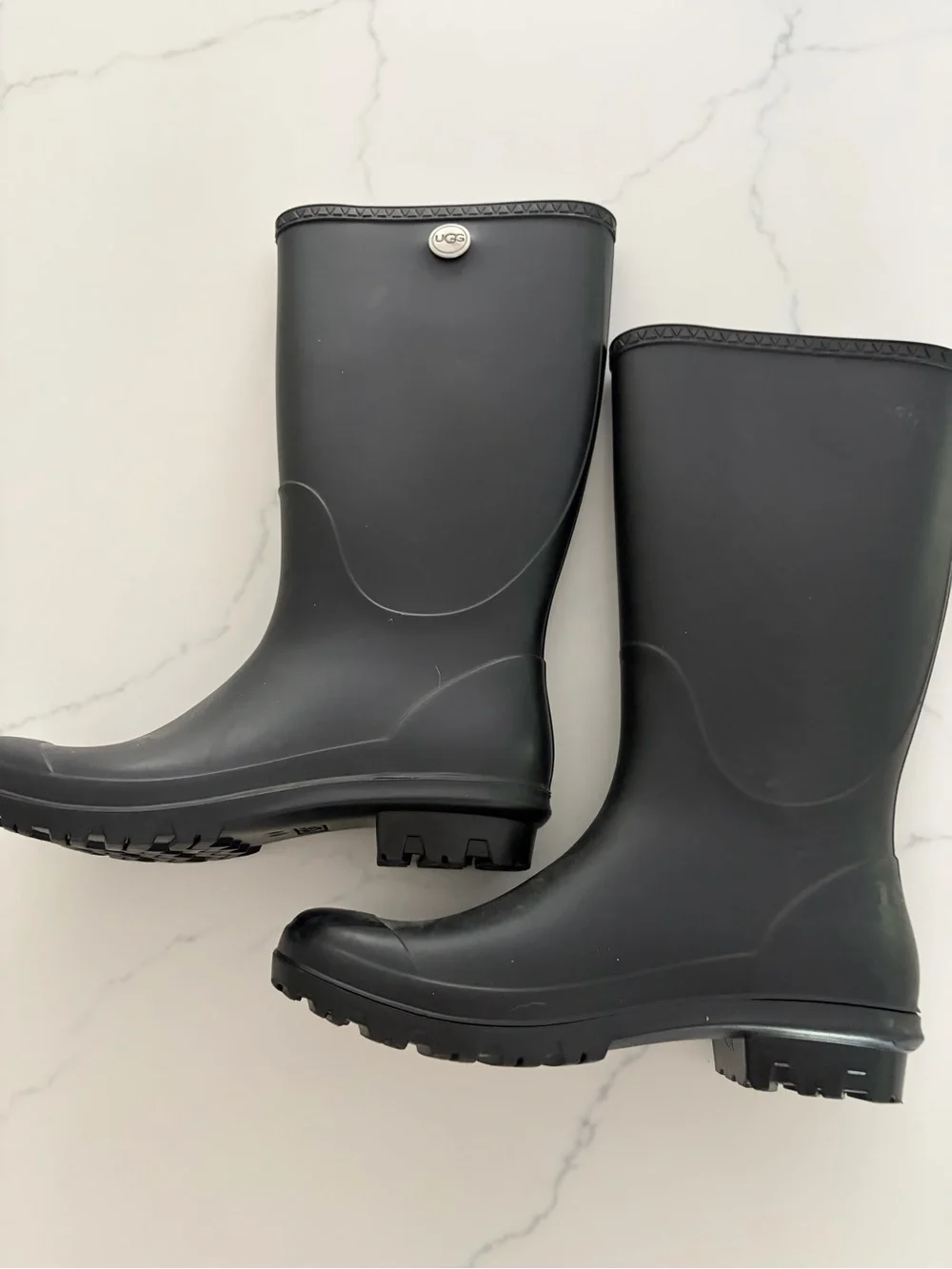 UGG women shelby