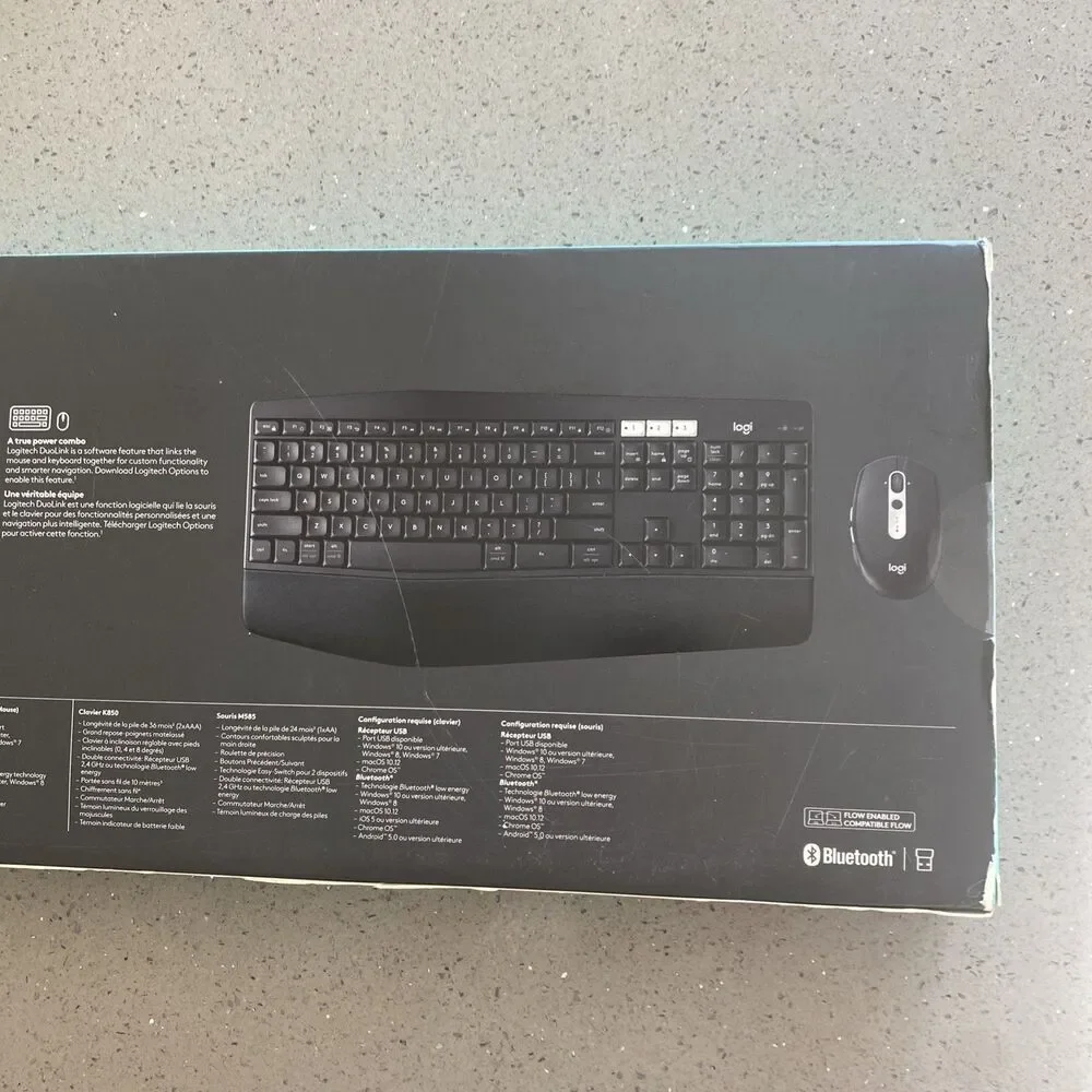 Logitech comes box