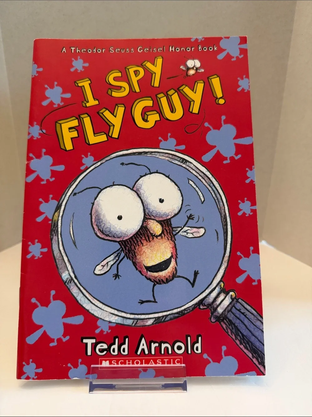 💕5/25💕Scholastic I Spy Fly Guy! Red Cover Picture Book