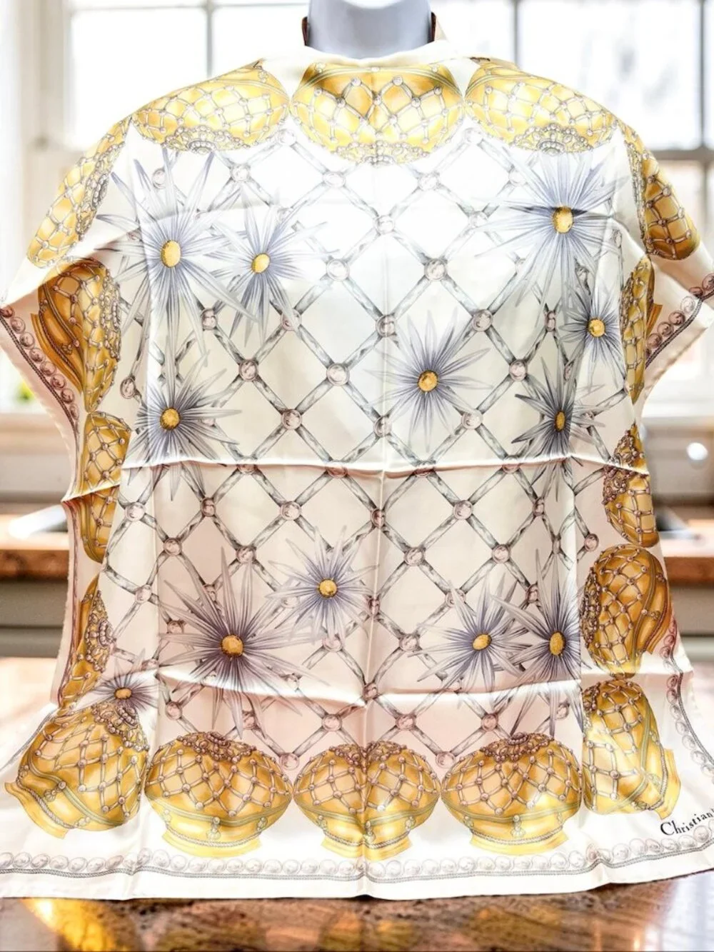 Dior 32 beautiful