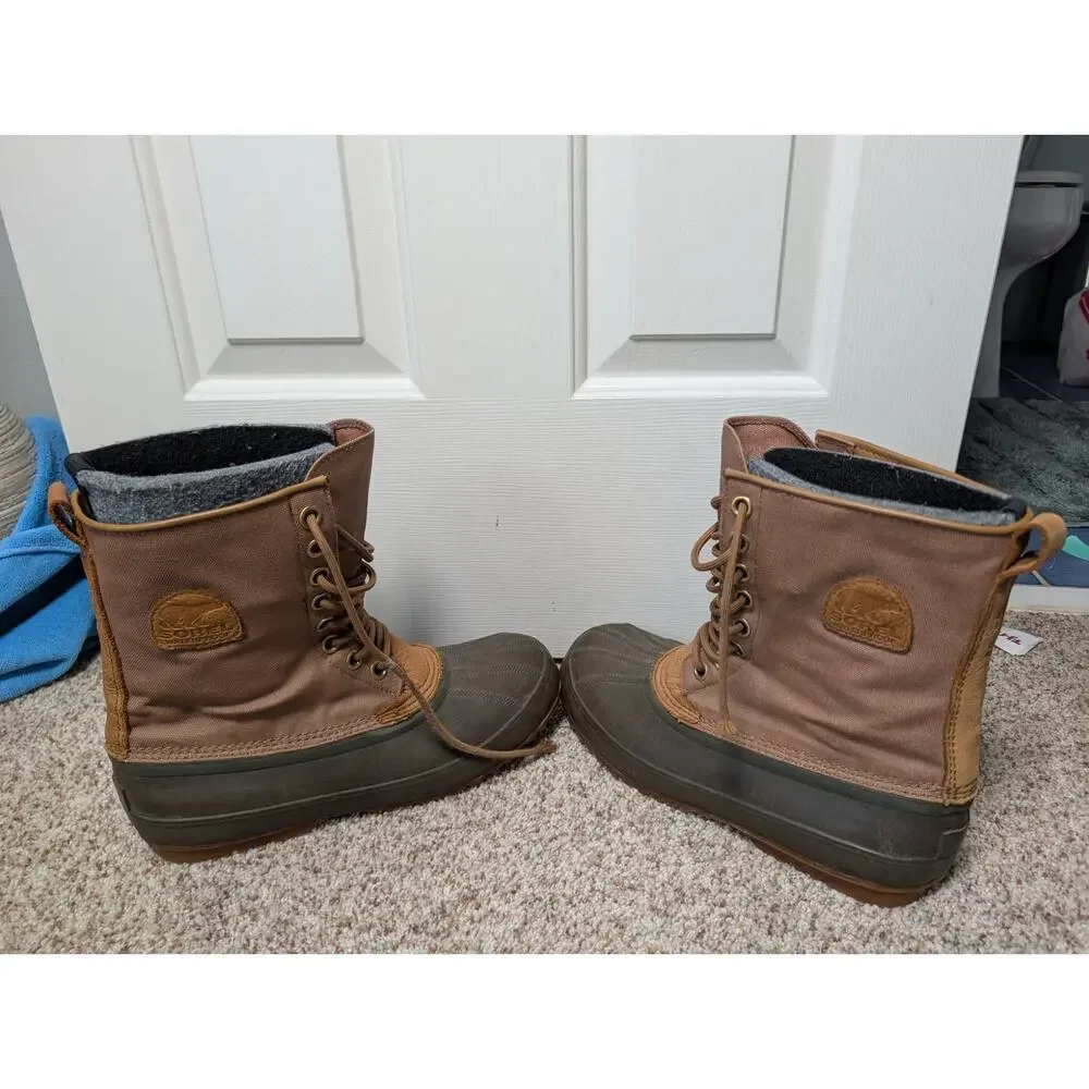 SOREL Mens Duck winter/waterproof boots, Mens 10.5; Removable liners;  WARM