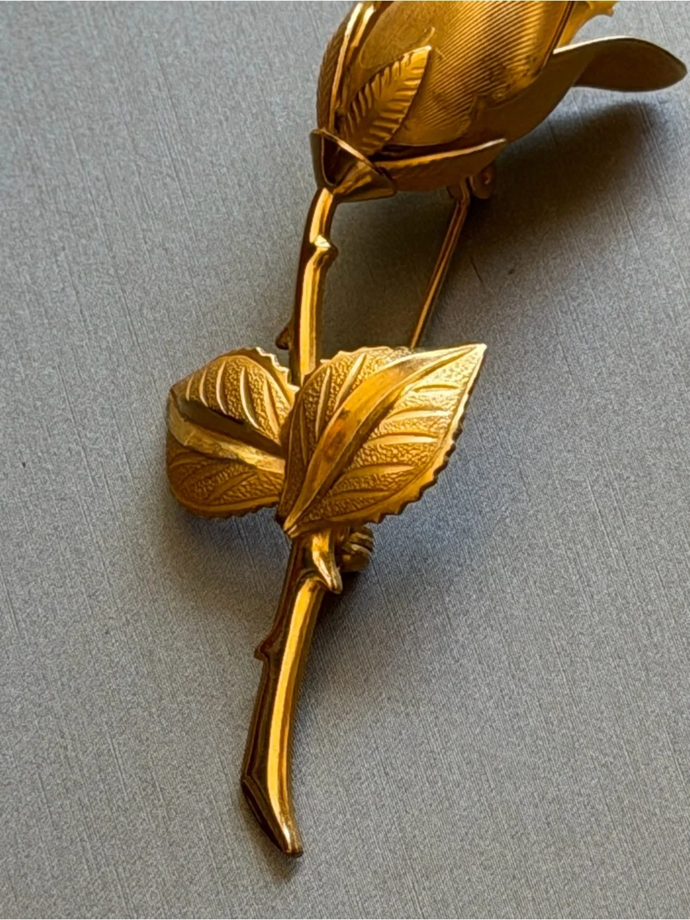 N/A elegant rosebud