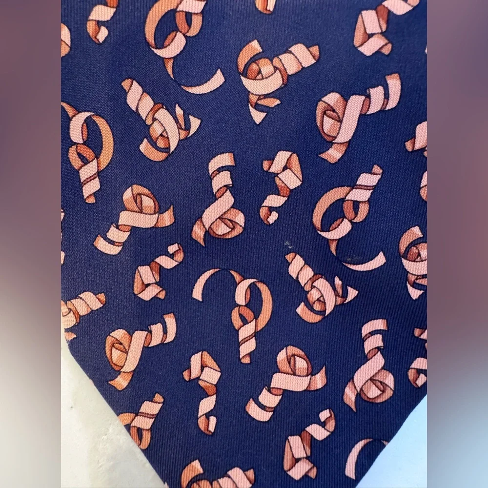 Gucci navy silk